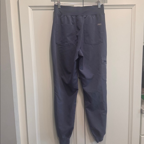 Figs Scrub Pant - Picture 5 of 6